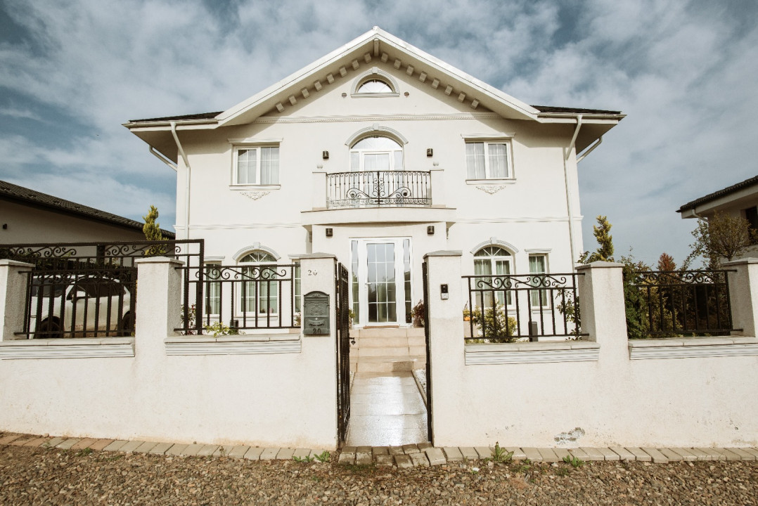 Casa de Lux , Valea Lupului, Mobilata si Utilata, Piscina exterioara