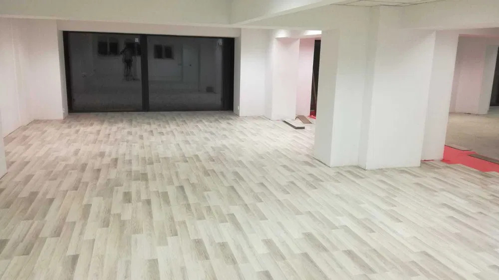 595mp Spatiu comercial prin destinatie, Arcu-Piata Unirii, 6000euro/luna