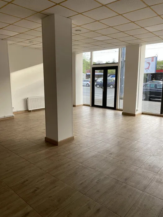 Spațiu Comercial/Birouri de Închiriat în Zona Bucsinescu, 120mp, 1750 euro/luna