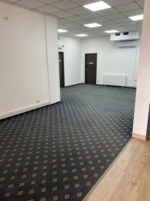 Spațiu Comercial/Birouri de Închiriat în Zona Bucsinescu, 120mp, 1750 euro/luna