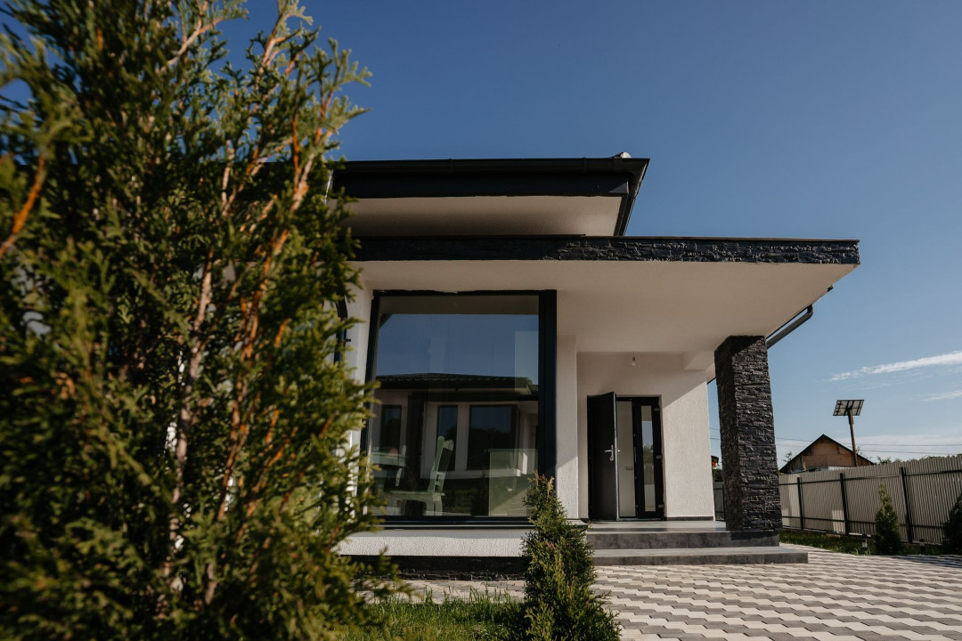 Case moderne și spațioase în Vișani, 90 mp