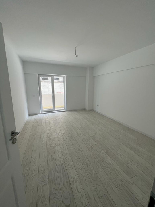 Apartament 3 camere !!! COMIISION 0% PENTRU CUMPARATOR !!!